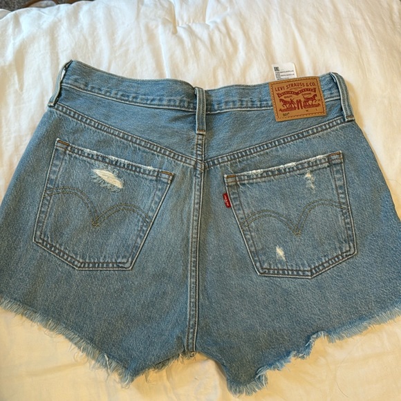 Levi’s 501 women’s denim shorts Jean - Picture 1 of 7